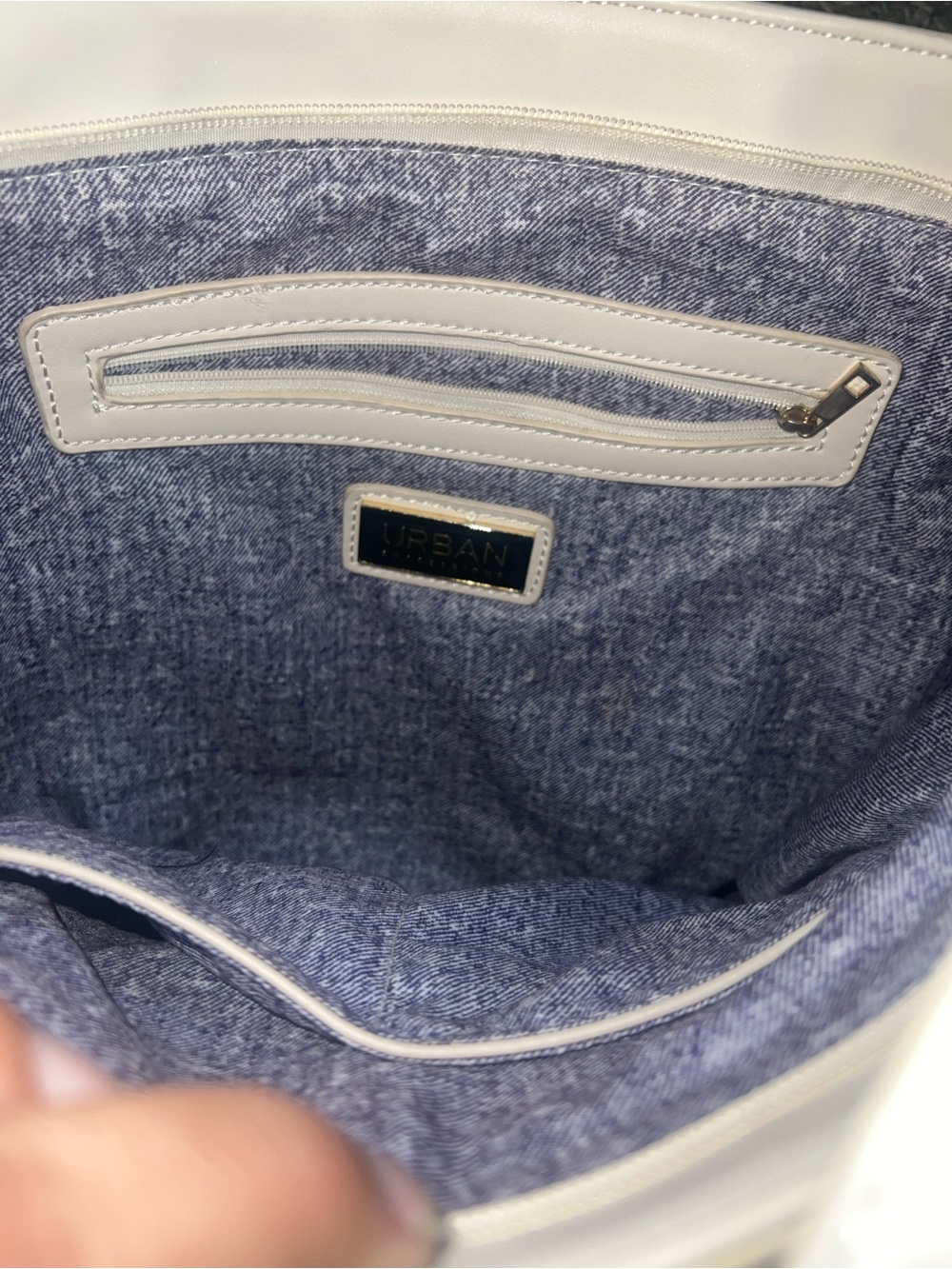 Handbag bundle (read description) - Picture 4 of 5